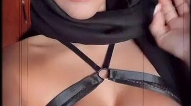 My Muslim Hijab StepMom