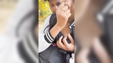 Mallu Outdoor Couple