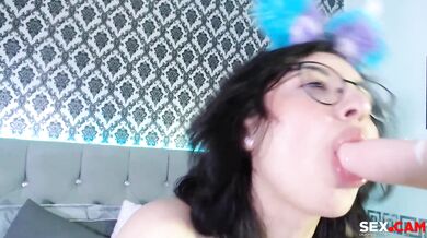 Her face says shy but her mouth says pro