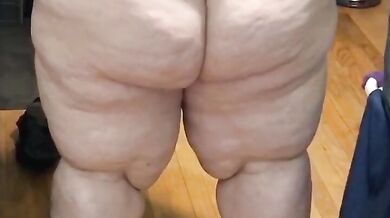 Fat Ass Learning to Twerk Pt1