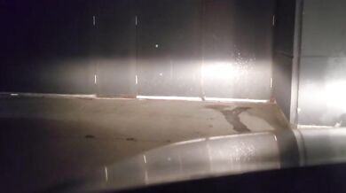 public piss on pixie