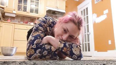 Free-use housekeeper wants you to jerk off while she cleans the floor for Master