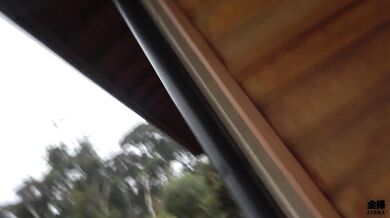 An unfaithful Japanese wife goes on on a weekend onsen getaway like no other but things go from sexy to embarrassingly...