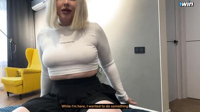 Stepsister made me fuck her and I cum in her pussy