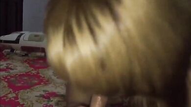 Asian Amateur Blowjob POV with Do Thi Linh Dan