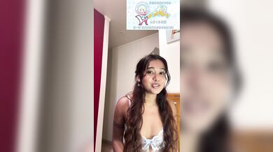 Petite Indian miaz reacts to Katainaka ni Totsui anime