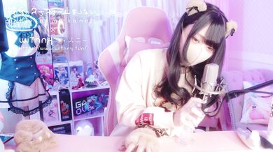 echiechi my kanojo - World's First! Remote handjob milking for all the viewers in a live broadcast.