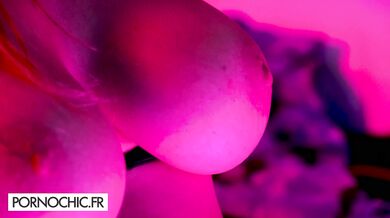 The busty blonde does her show