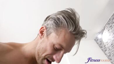 Big tits Afghan pushed to her limit in gym - Fitness Rooms