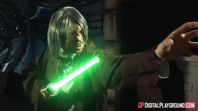 Star War 2 - Adriana Chechik (Lily LaBeau, Georgie Lyall)