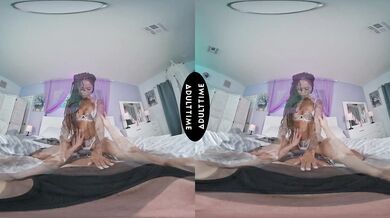 UP CLOSE VR - Hot Stacked Cali Sweets Titty Fucks David Lee's Big Dick Before Riding It Like A Champ