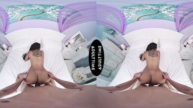 UP CLOSE VR - Hot Stacked Cali Sweets Titty Fucks David Lee's Big Dick Before Riding It Like A Champ