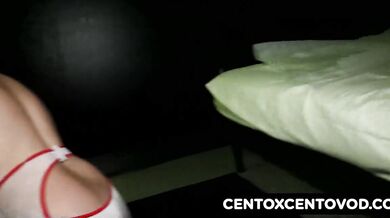 Trombata da un nero e da un manipolo di sconosciuti fans cxc