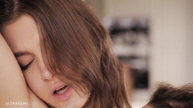 ULTRAFILMS Amazing lesbian couple Alice Zaffyre and Ellie Luna satisfying each other's pussy