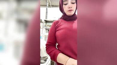 Bokep Indo Nemenin Tante Kimora Tembem Gurih Masak Di Dapur - Big Tits Milf 5