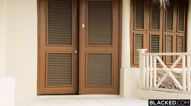 BLACKED Stunning hotiwfe Double penetrated