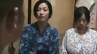 japanise,milf,mother and daughter