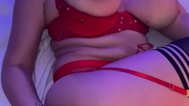 Brunette Babe Blows Dick Before Sex