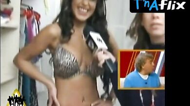 Pamela Sosa Butt, Breasts Scene in Animales Sueltos