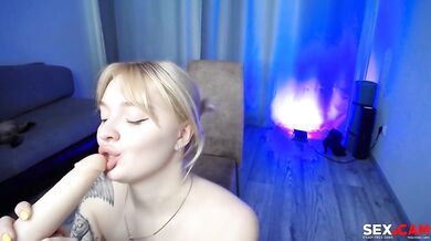 Tattoo Babe Sucks Her Dildo Nice And Slowly For You