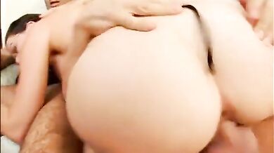 Cumming inside Alicia