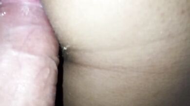 masaje y despues metida de verga en ese culo grande y coño apretado de mi hermanastra