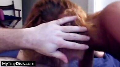 An intense blowjob for her small-dick boyfriend in the early morning