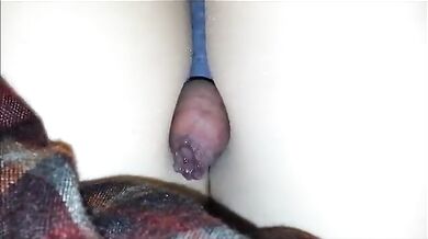 he fucked my pantyhose feet and legs