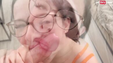 Stepbro mouthfucks his nerdy stepsis in her bed - MyDirtyHobby