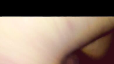 سعدية الباطرونة بنت المعاريف وصاحبها لي تتسخن عليه حيث تيعجبها زبو سكس مغربي