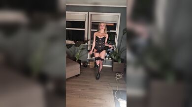 U been a naughty boy ????????