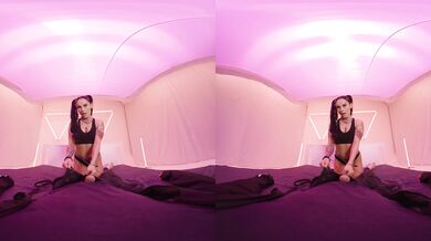 Infinite Cyberloop - Virtual Real Porn