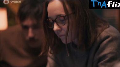 Denisa Baresova Breasts Scene in Vlastne Se Nic Nestalo