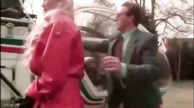 Dirty Business Queen - Sybille Rauch