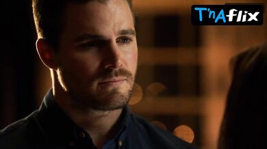 Janina Gavankar Sexy Scene in Satellite Of Love