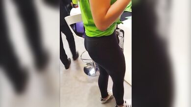 perfect fit blonde tight black leggigns ass