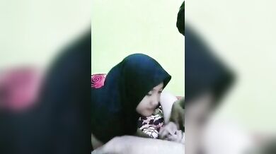 Bokep Indo Jilbab Ratu Ngewe