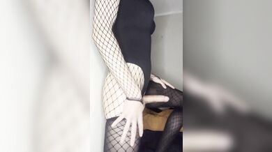 Cute goth femboy fucks his ass until shaking orgasm