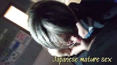 無修正　不倫カップル、カラオケボックス、ハメ撮り、イラマチオ、オナニ―