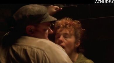 Annabelle Apsion Sexy Scene in From Hell