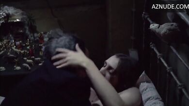 Elisabeth Stepanek Breasts, Bush Scene in No Mercy, No Future