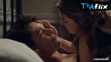 Amaia Salamanca Sexy Scene in Gran Hotel