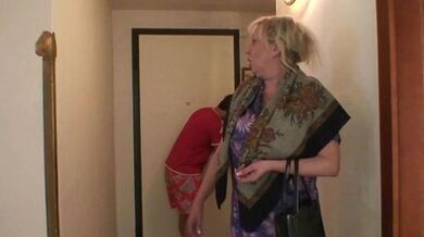 Dude picks up busty blonde granny for cock-riding