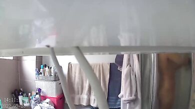 Curly hair taking shower alia bhatt look alike