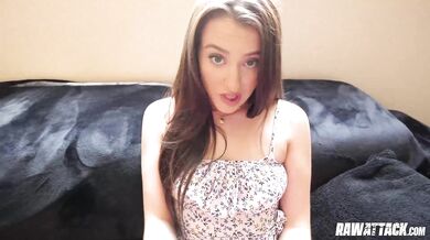 Lovely Babe Loves Dick Inside Her Pussy