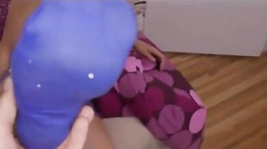 sis catches him with socks gives hand and footjob
