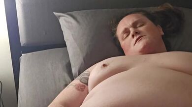 Please I need to cum... but B.O.B failed me