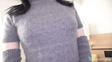 Introducing Miu Akino, A Cute College Babe From Tokyo