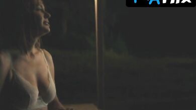 Catherine-Anne Toupin Butt, Breasts Scene in Lucy Grizzli Sophie