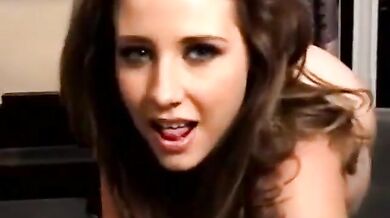 Erica strip (Erica Campbell)